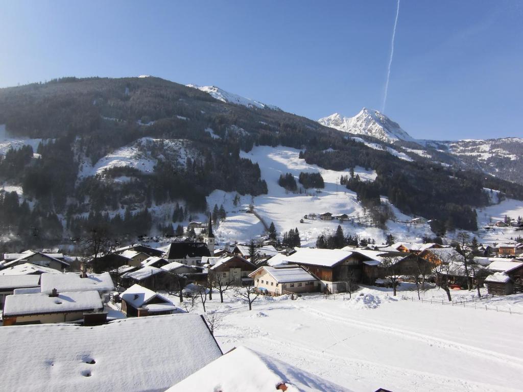 Gaestehaus Gratz - Inklusive Eintritt In Die Alpentherme Dorfgastein Exterior foto